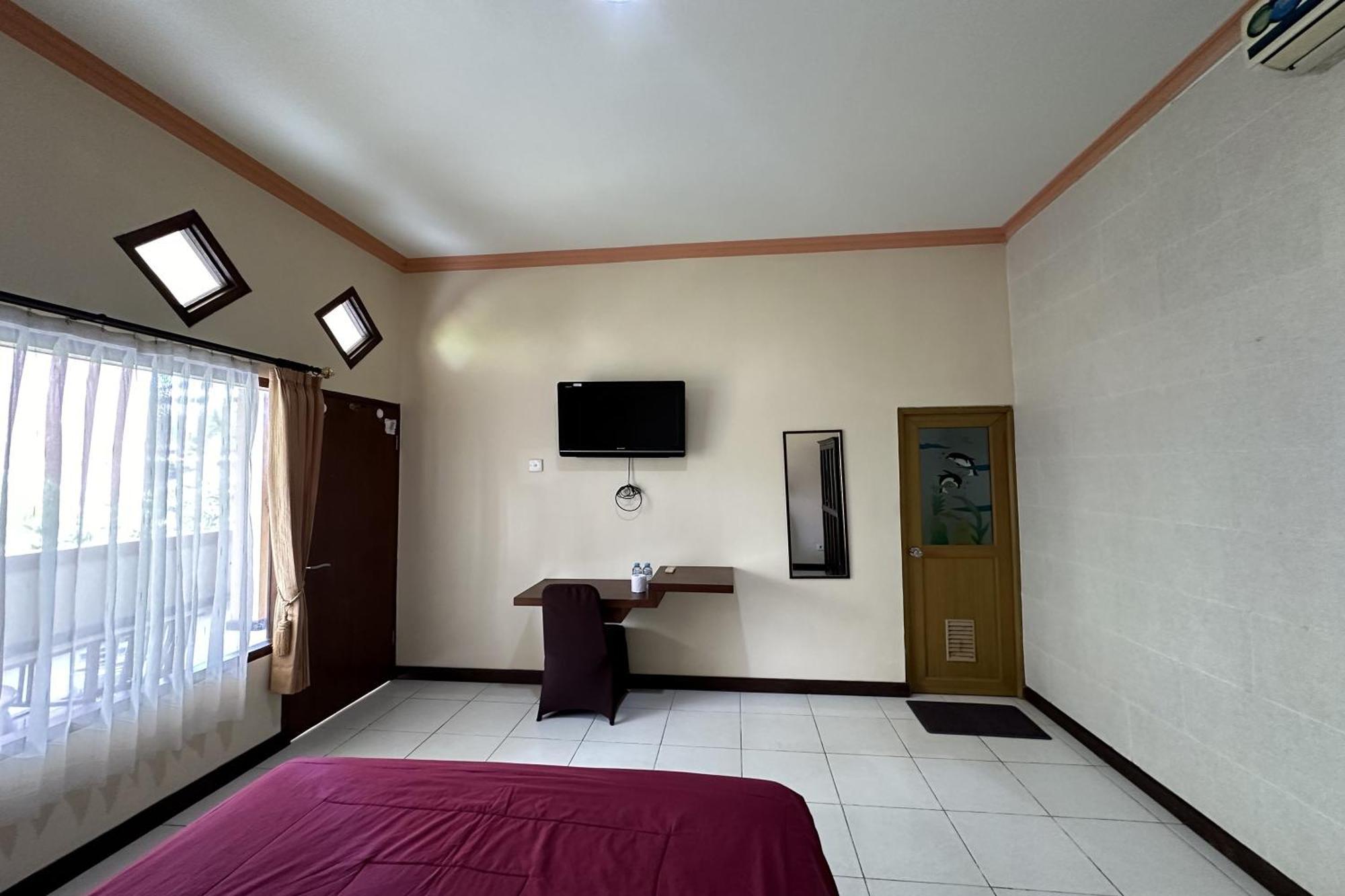Taxa Raya Guest House Legian Buitenkant foto